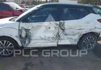 2021 Nissan KICKS фото