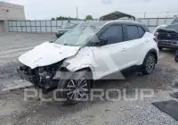 2021 Nissan KICKS фото