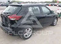 2021 Nissan KICKS photo