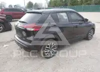 2021 Nissan KICKS photo