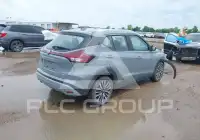 2021 Nissan KICKS photo