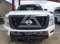 2021 Nissan TITAN фото