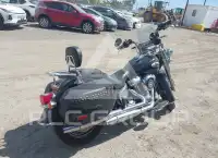 2021 Harley-Davidson FLHC photo