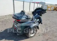 2021 Harley-Davidson FLHTCU photo