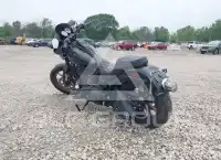 2021 Harley-Davidson FXLR photo