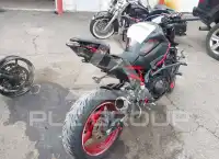 2021 Kawasaki ZR900 photo