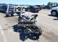 2021 Kawasaki ZX636 фото