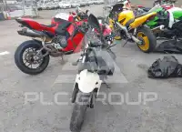 2021 Kawasaki EX400 photo