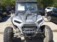 2021 Polaris Rzr photo
