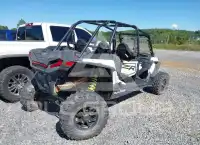 2021 Polaris Rzr photo