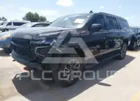 2021 Chevrolet Suburan photo