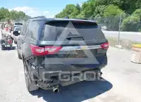 2021 Chevrolet TRAVERSE фото