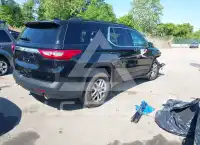 2021 Chevrolet TRAVERSE фото