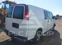 2021 Chevrolet EXPRESS photo
