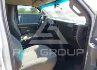 2021 Chevrolet EXPRESS фото