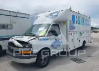 2021 Chevrolet EXPRESS photo