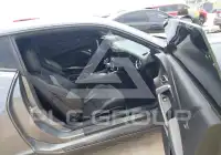 2021 Chevrolet Camaro фото