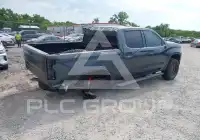 2021 Chevrolet Silverado photo