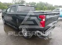 2021 Chevrolet Silverado photo