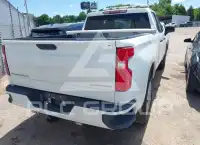 2021 Chevrolet Silverado фото