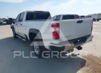 2021 Chevrolet Silverado photo