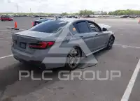 2021 BMW M550 фото