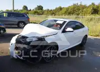 2021 BMW 228 фото