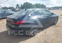 2021 BMW 228 фото