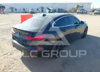 2021 BMW 228 фото