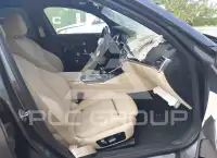 2021 BMW 330 photo