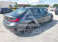 2021 BMW 330 фото