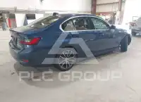 2021 BMW 330 photo