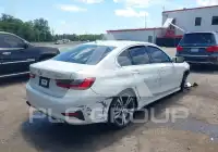 2021 BMW 330 фото