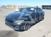 2021 BMW 330 фото