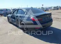 2021 BMW 330 фото