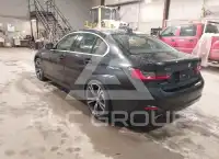 2021 BMW 330 photo