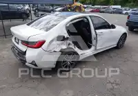 2021 BMW 330 photo