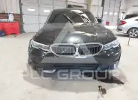 2021 BMW 330 фото