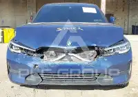 2021 BMW 330 фото