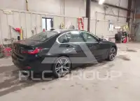 2021 BMW 330 photo