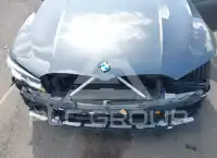 2021 BMW 330 фото