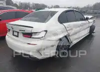 2021 BMW 330 photo