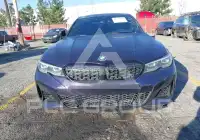 2021 BMW 330 photo