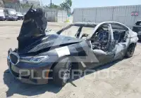 2021 BMW 530 фото