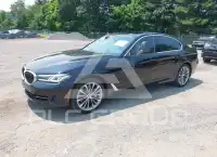 2021 BMW 530 фото