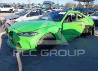2021 BMW M4 photo