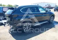 2021 BMW X1 фото