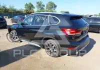 2021 BMW X1 фото