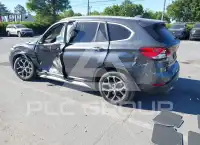 2021 BMW X1 фото
