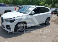 2021 BMW X1 фото